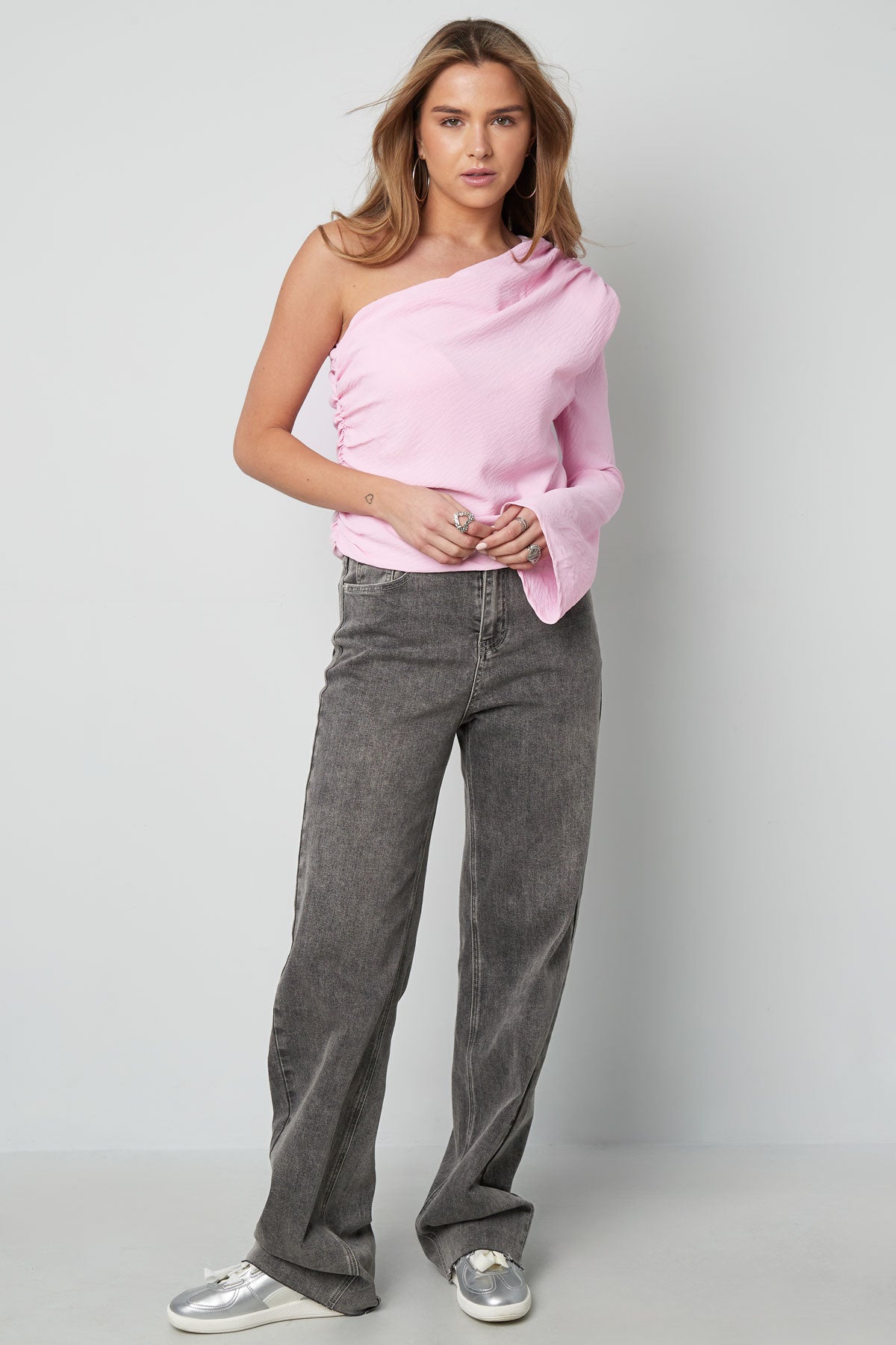 Polyester Women's One Shoulder Long Sleeve Top Asymmetric Design