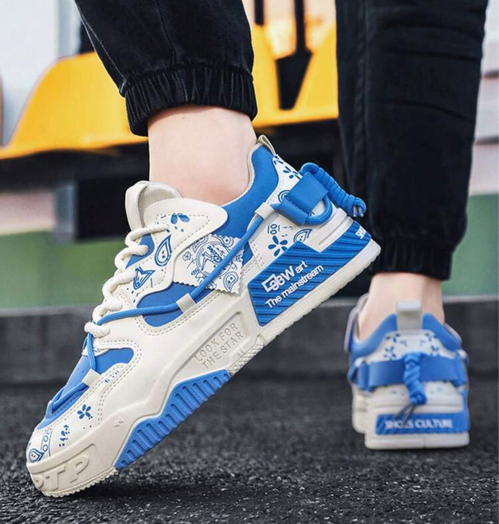 Herenmode veter schoenen blauw met letterpatroon