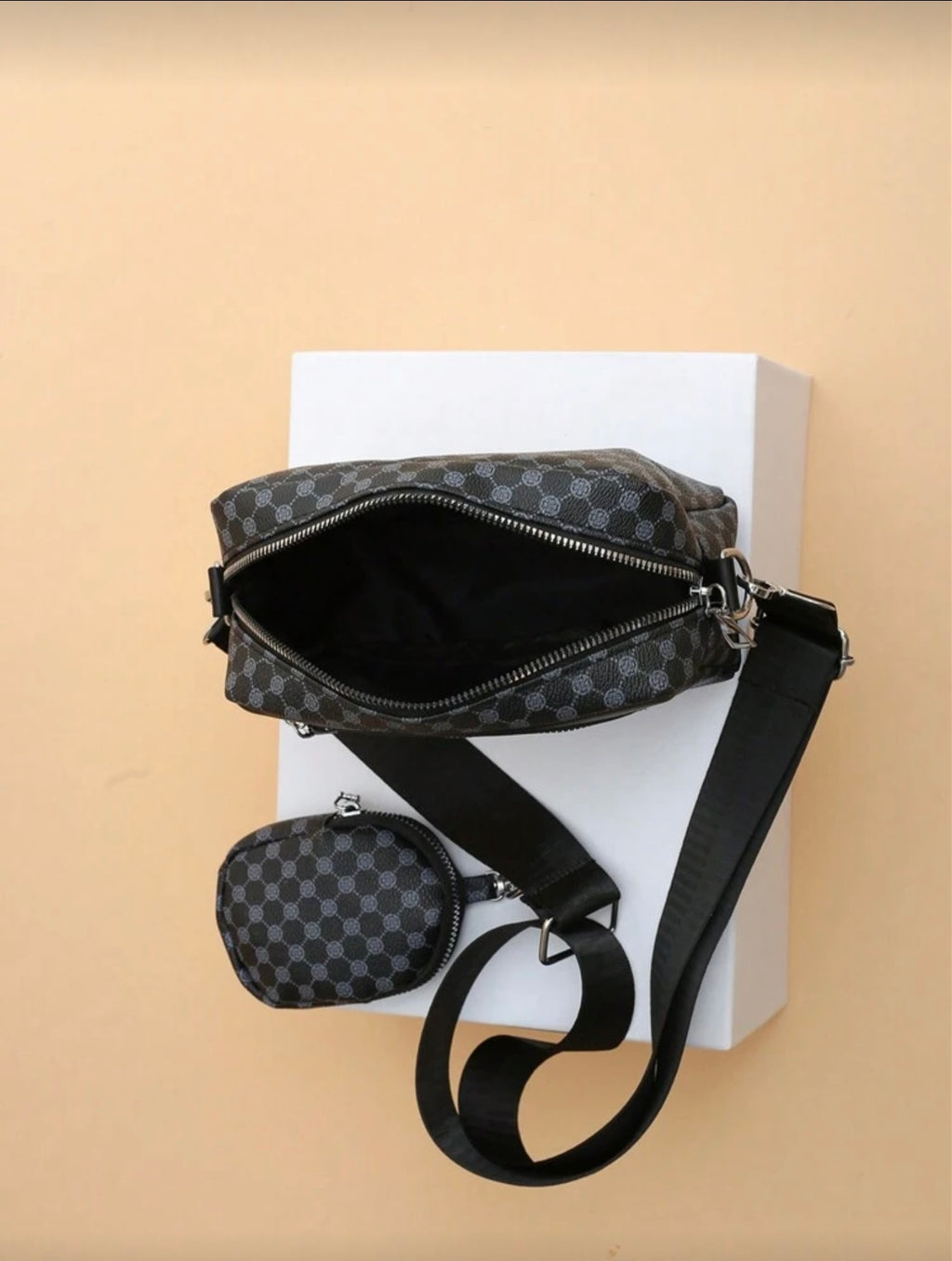 Modieuze mannen schoudertas met borduurwerk incl. Mini sleutel portmonee zwart