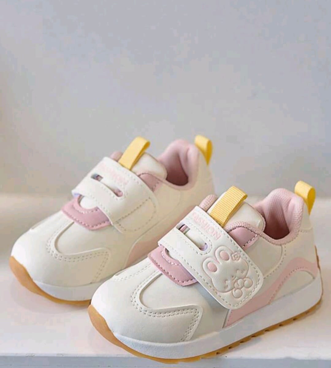 2025 new anti- slip comfortable baby shoes