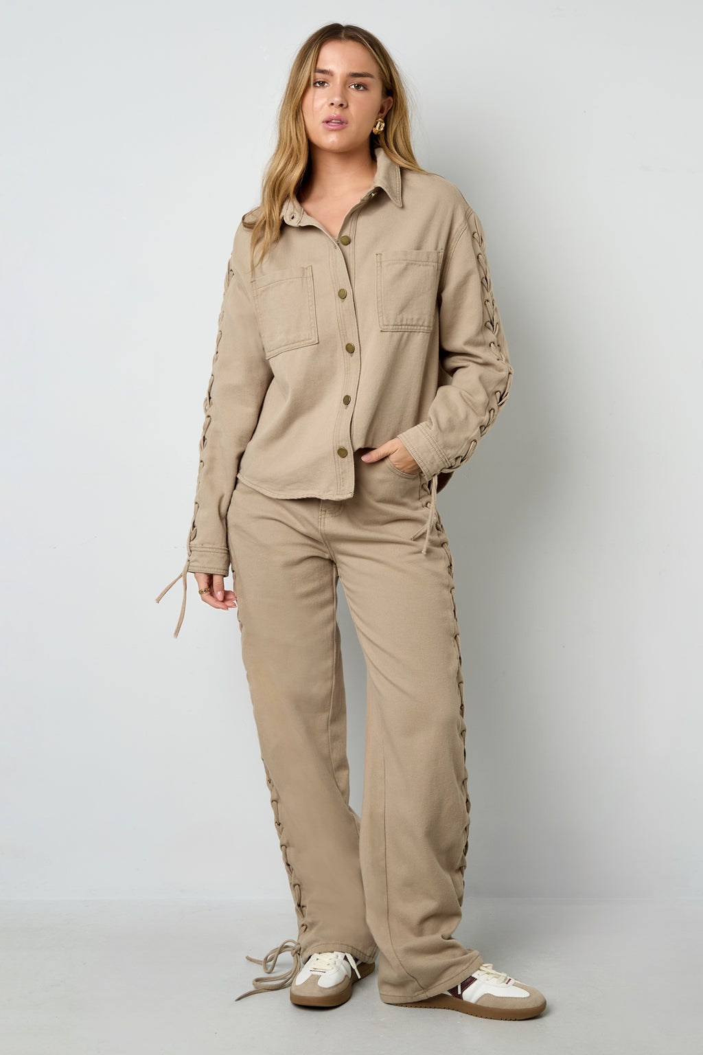 Woven Cotton Women's Denim Jacket Casual Tie-up